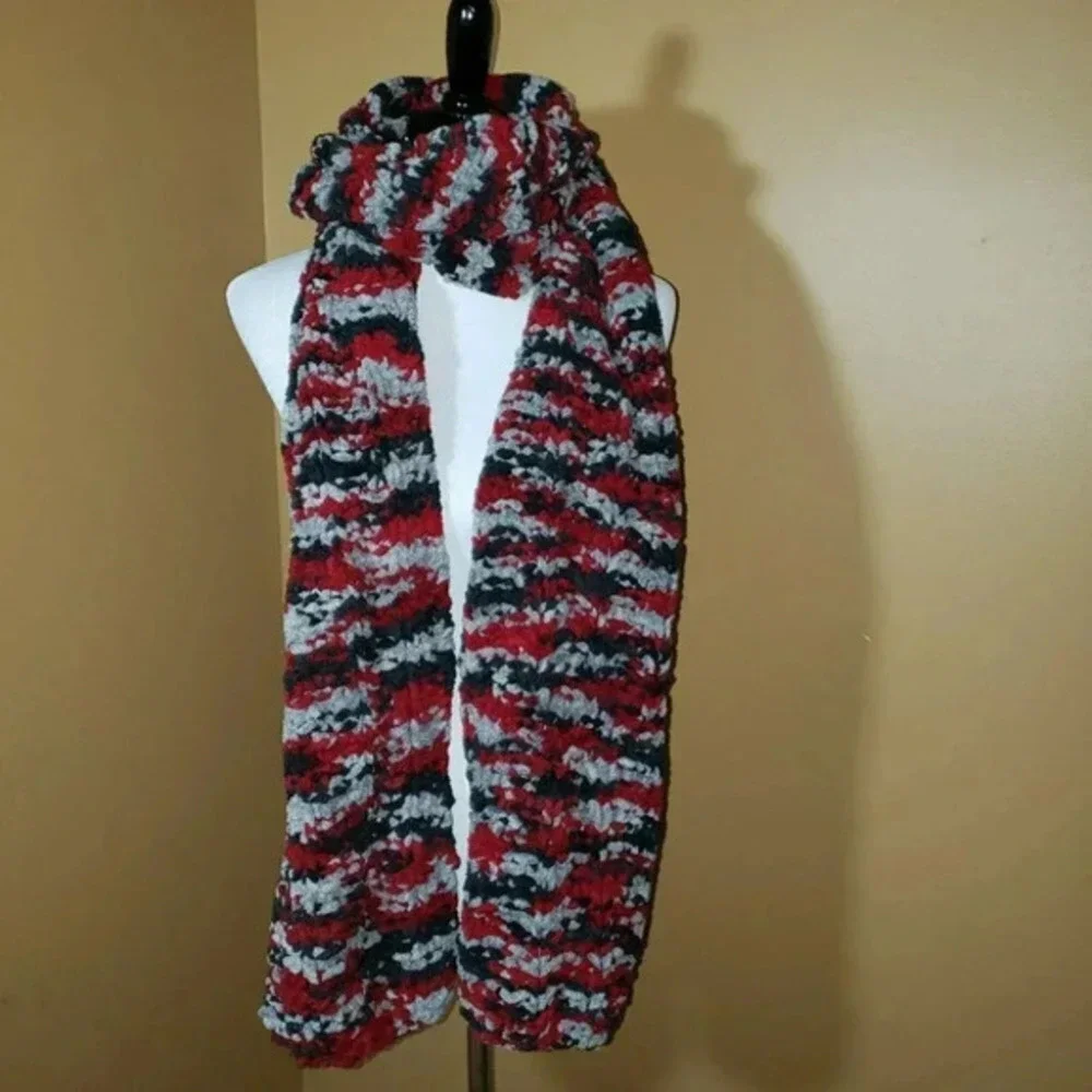 Super‎ soft Chenille red/blk/grey scarf